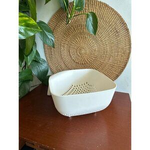 Joseph Joseph Square colander
